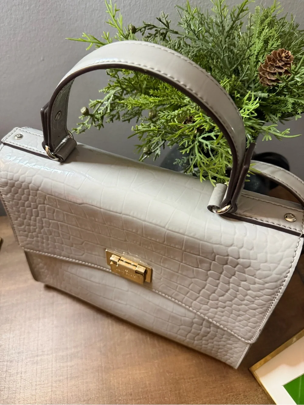kate spade great preloved